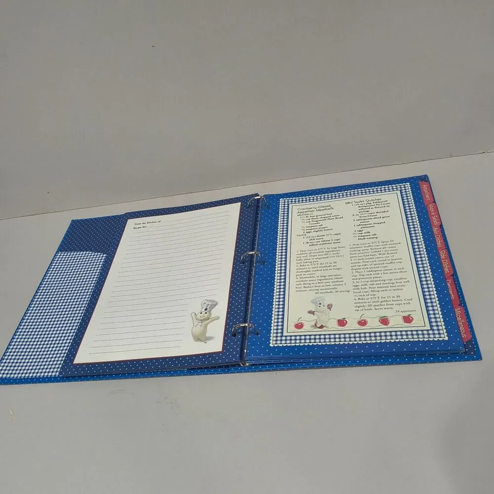Pillsbury Doughboy Deluxe Recipe Keeper 3 Ring Binder with Cards Dividers